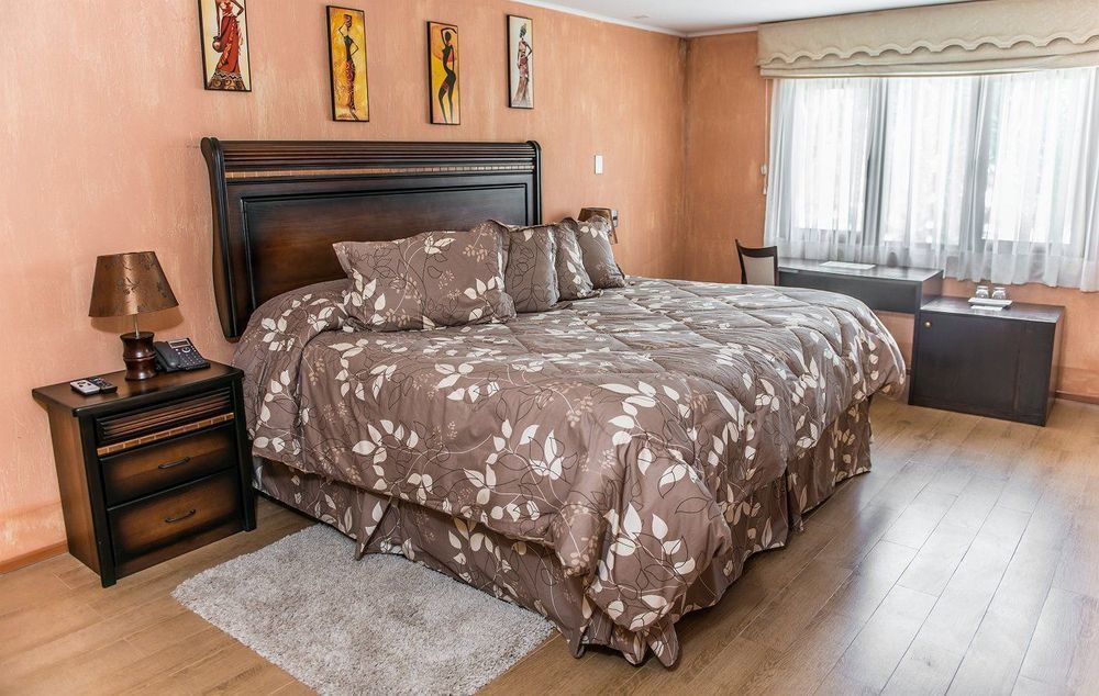 Hotel Serena Suite ラ・セレナ エクステリア 写真